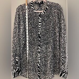 White House Black Market Royal Blue and Black Floral Pattern on White Blouse